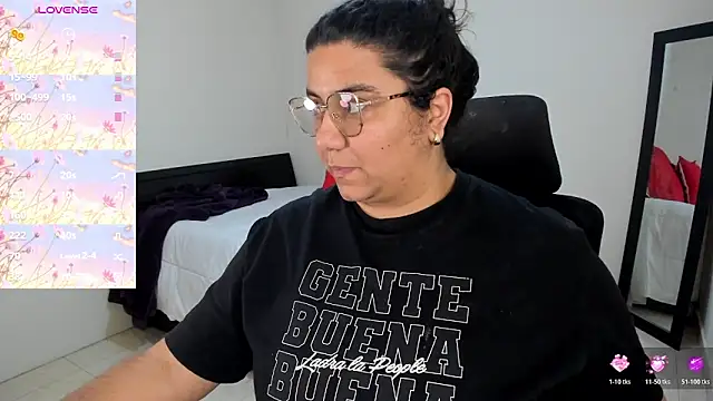 MariamCastiblanco online show from March 2026 07:17:01 PM