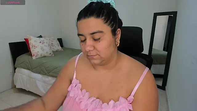 MariamCastiblanco online show from June 2026 08:08:02 PM