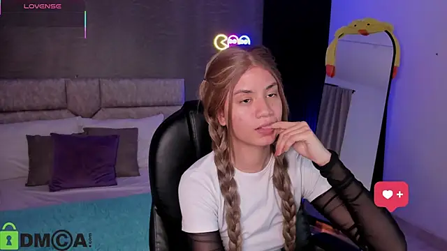 Arinextdoor online show from January 2026 03:10:01 AM