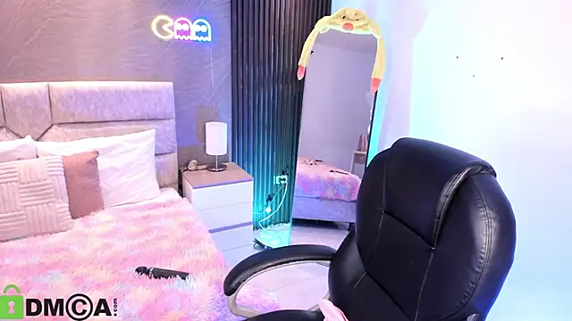 Arinextdoor online show from March 2026 08:43:01 PM