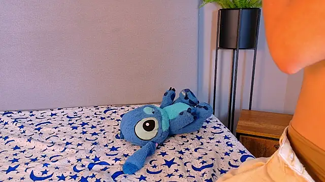 Snapshot of MeghanMure chatting on February 2026 04:01:01 AM MeghanMure online show from February 2026 04:01:01 AM