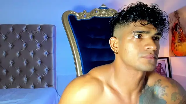 antonio  444 online show from June 2026 11:56:01 PM