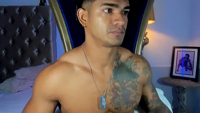 Snapshot of antonio__444 chatting on October 2025 11:01:01 AM antonio 444 online show from October 2025 11:01:01 AM