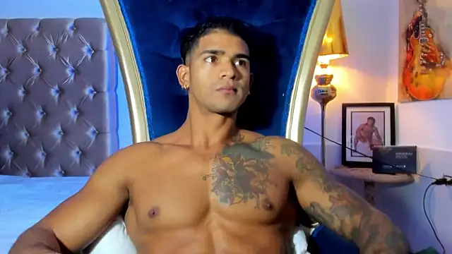 antonio  444 online show from February 2026 07:24:02 PM