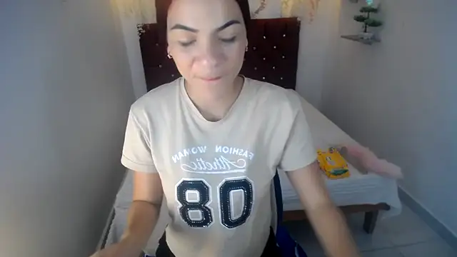 wild couple sex 69 online show from April 2026 01:40:03 PM