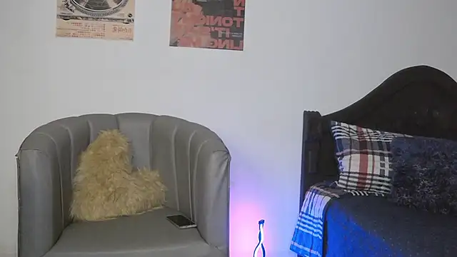 CoralieBronson online show from February 2026 12:34:02 AM