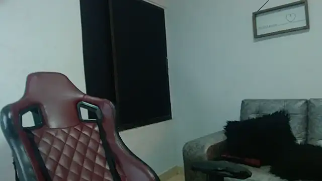 Snapshot of Xfire_boy69 chatting on October 2025 09:26:01 PM Xfire boy69 online show from October 2025 09:26:01 PM