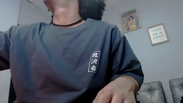 Snapshot of Xfire_boy69 chatting on November 2025 02:43:01 PM Xfire boy69 online show from November 2025 02:43:01 PM