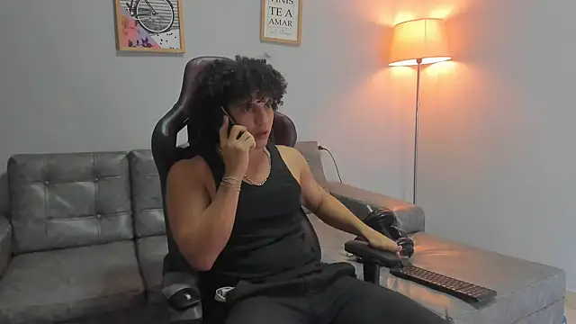 Xfire boy69 online show from September 2025 08:08:02 PM