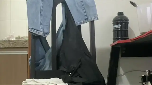 Charlotteecd69 online show from October 2025 02:27:02 AM