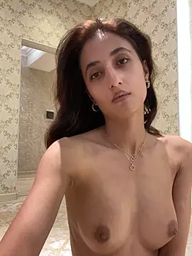 Snapshot of AriaXFlirt chatting on September 2025 12:50:01 PM AriaXFlirt online show from September 2025 12:50:01 PM