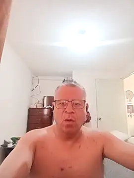 cuntico online show from April 2026 06:14:01 PM