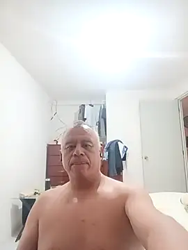 cuntico online show from October 2025 04:46:02 AM