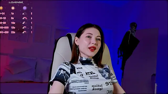 Snapshot of Kimmie_shine chatting on October 2025 08:46:03 AM Kimmie shine online show from October 2025 08:46:03 AM