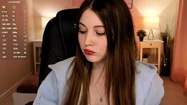 Kimmie shine online show from April 2026 09:58:02 AM