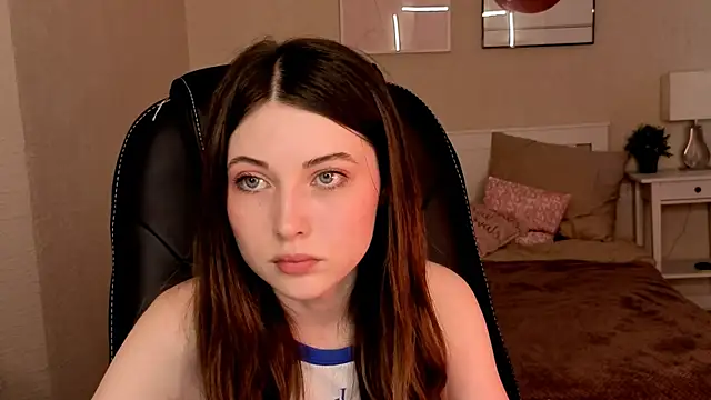 Kimmie shine online show from June 2026 05:25:02 PM