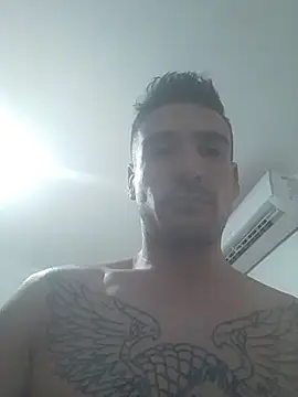 Snapshot of bigandstrong2217 chatting on April 2026 01:28:01 AM bigandstrong2217 online show from April 2026 01:28:01 AM