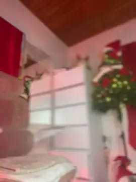 Snapshot of Dannaa_Lovs chatting on December 2025 06:06:01 PM Dannaa Lovs online show from December 2025 06:06:01 PM