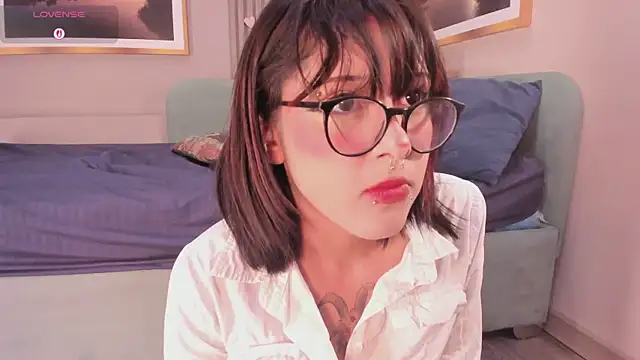 Blue Sixx online show from April 2026 01:51:01 PM