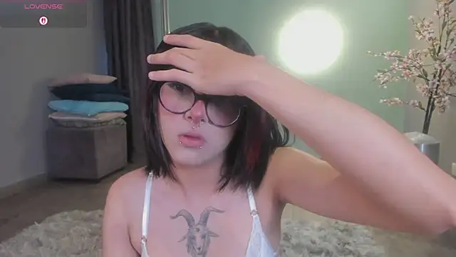 Blue Sixx online show from May 2026 01:33:02 PM