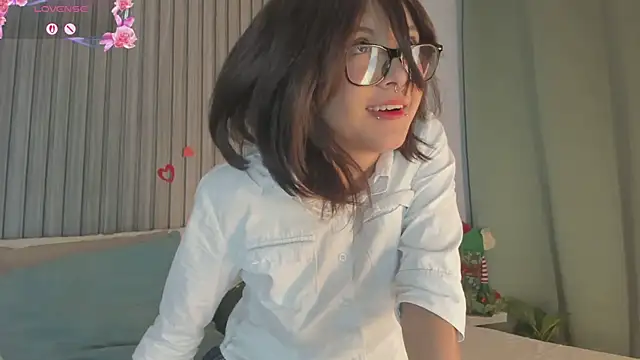 Blue Sixx online show from December 2025 09:17:01 PM