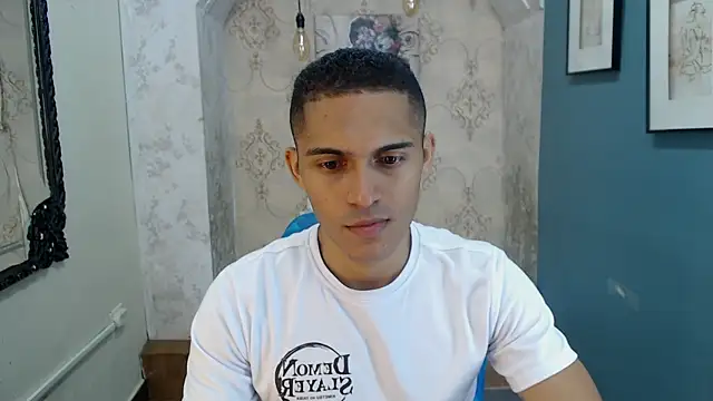 Snapshot of Derek_Storm_ chatting on November 2025 10:41:01 AM Derek Storm online show from November 2025 10:41:01 AM