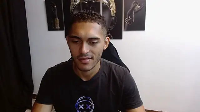 Snapshot of Derek_Storm_ chatting on November 2025 12:06:01 PM Derek Storm online show from November 2025 12:06:01 PM