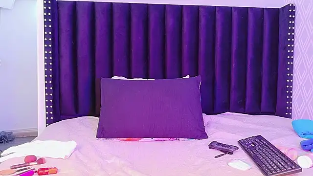 EbonyCoWorker online show from March 2026 06:56:01 PM