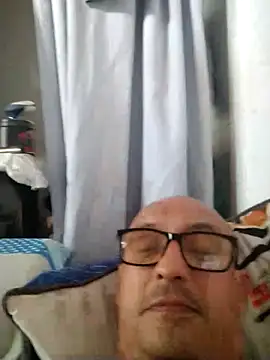 jorge406 online show from November 2025 05:49:02 PM