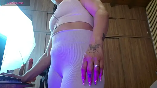 IvyShine7 online show from May 2026 07:30:02 PM