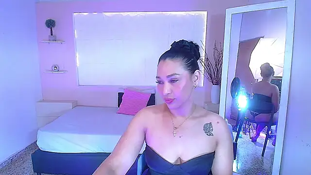IvyShine7 online show from September 2025 03:34:02 AM