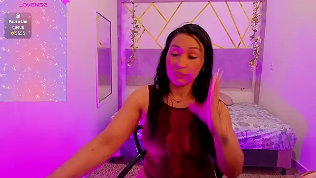 IvyShine7 online show from December 2025 07:34:02 PM