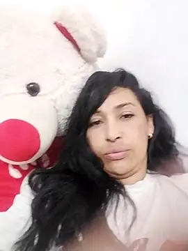 IvyShine7 online show from October 2025 10:19:01 PM