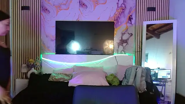 IvyShine7 online show from May 2026 01:57:16 AM