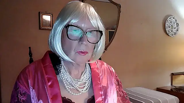 ROBY SWEETHOT online show from September 2025 11:00:01 PM