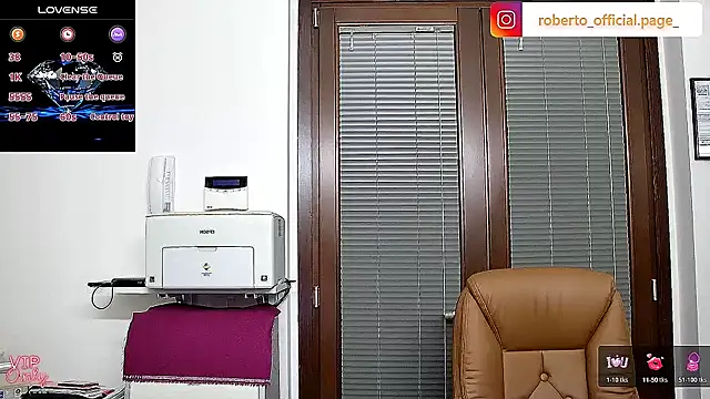 Snapshot of ROBY_SWEETHOT chatting on June 2026 08:50:01 PM ROBY SWEETHOT online show from June 2026 08:50:01 PM