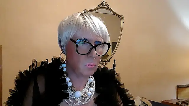 ROBY SWEETHOT online show from October 2025 10:22:01 PM