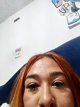 MOM CAMILA online show from March 2026 09:04:02 PM