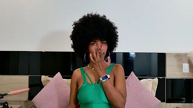 BeckySalas online show from December 2025 08:23:02 PM