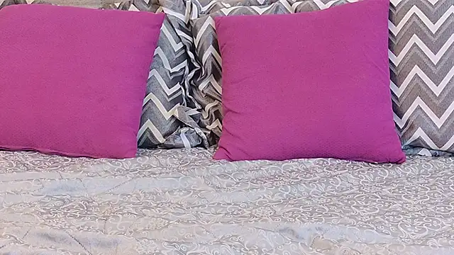 BeckySalas online show from April 2026 09:39:33 PM