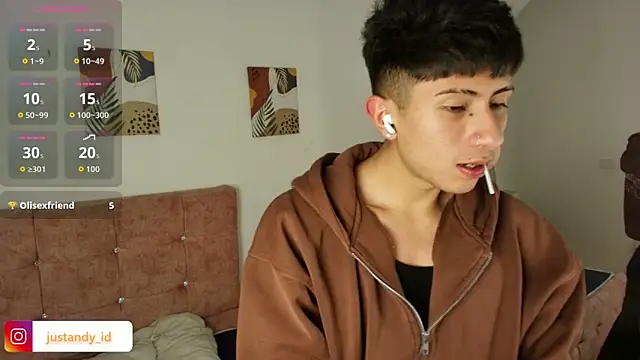 Snapshot of Andy_Justgame chatting on November 2025 03:33:02 AM Andy Justgame online show from November 2025 03:33:02 AM