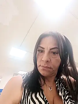  Kamy Hot online show from February 2026 01:29:01 PM