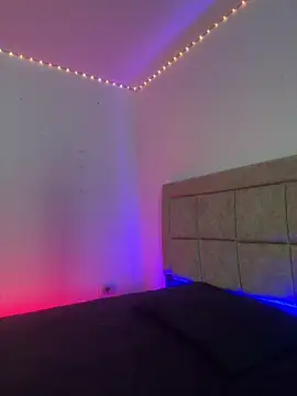 EmilyNoir1 online show from February 2026 12:19:02 AM