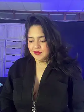 EmilyNoir1 online show from May 2026 11:04:01 AM