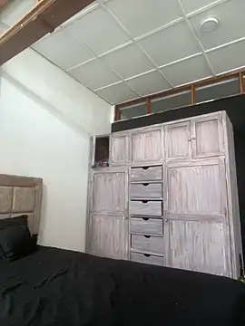 EmilyNoir1 online show from March 2026 09:32:02 PM