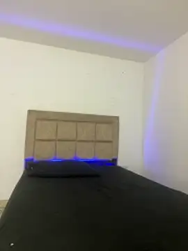 EmilyNoir1 online show from December 2025 01:05:01 AM