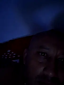 Snapshot of ScuffingBungalow chatting on May 2026 05:26:01 AM ScuffingBungalow online show from May 2026 05:26:01 AM