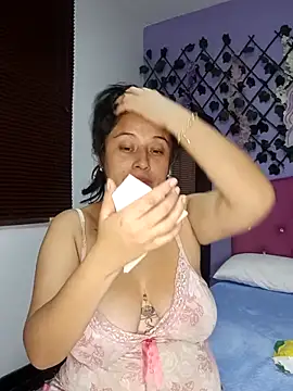 Sophie-Hot- online show from March 2026 10:08:01 AM