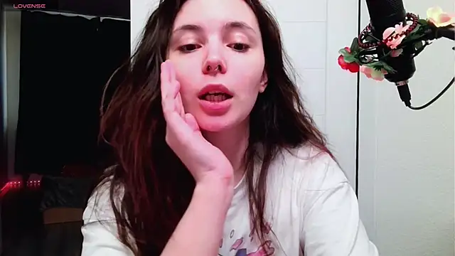 peachyness online show from June 2026 06:23:02 PM