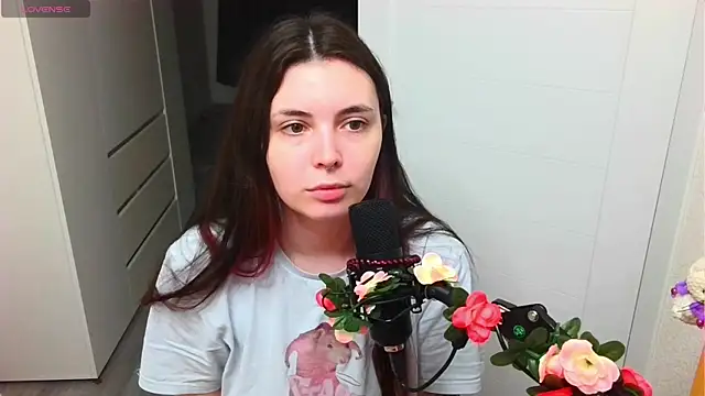 peachyness online show from April 2026 09:39:33 PM